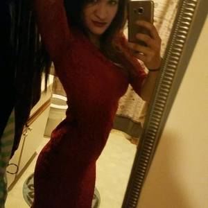 Meet your Posher, Marisa